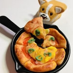 再販🍕ピザ大好きコーギー