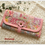 長財布　リバティパッチピンク系