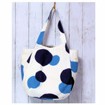 北欧×和調プリントのぽってりフォルムのトートバッグ