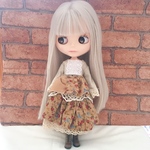 ネオブライスドール  お洋服 ナチュラル　花柄 フリルワンピース　アウトフィット