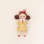 ボーダーワンピースの女の子