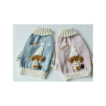 hi＊様専用お買い物ページ　White cap knit   (後ろ姿のわんちゃんセーター)