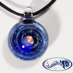 【Yasuda Glass】 ガラスの小宇宙 レインボーオパール ペンダント　No.RM1249S