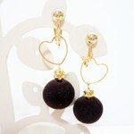 再販あったかハート♡フロッキーイヤリング&ピアス