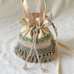 海外刺繍やスパンコールがキレイなハンドメイドバッグ【ショルダー付き巾着バッグ】