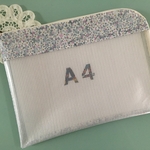 リバティビニコ　A4大きく開く連絡袋　ペタルウィッシュ