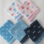 22×22　リボン&ティーカップ　お得な5枚セット　４重ガーゼハンカチ　　