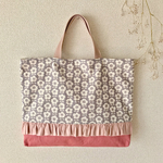 【完成品】フリルつき　花柄のレッスンバッグ 