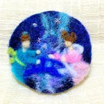 七夕  織姫と彦星  羊毛フェルトと刺繍のブローチ