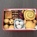 北欧風缶入りクッキー(L）