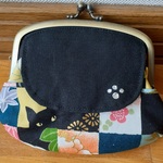 C和風 シルエット猫パッチワーク柄 がまぐちミニ親子財布