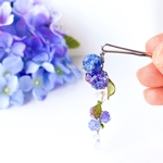 雫の揺れる紫陽花ヘアピン(かんざし風) 紫陽花 浴衣 金平糖
