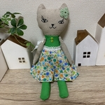 ねこのぬいぐるみ ＊ グリーン