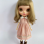blythe outfit ピンクマーガレット刺繍ワンピース