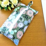 ボックスティッシュケース＊北欧の花＊カーキグレー