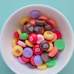mチョコ　10色20個入り　デコパーツ