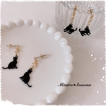 黒猫ピアス