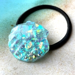 シェル型　キラキラヘアゴム　ブルー　レジン　夏　海　貝殻