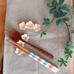 お花のはし置き〈3連ピンク〉