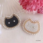 【ヘアゴムorブローチ】ビーズ刺繍のしろねこ・くろねこ　※受注制作