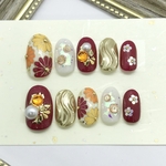 ⭐︎ネイルチップM現品⭐︎ 一点限り⭐︎ オーバル標準サイズ　手描きの和花　ミラー　成人式ネイル　振袖　ブライダルネイル　袴ネイル　赤　レッド　ルビー　オレンジ　黄色　白　ゴールド