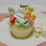 【クリームメロンソーダ】ふわぷに♪うさみみカップケーキ／キーホルダー