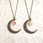 《♡10000記念500円均一SALE》透かしアンティークムーン✴︎星のような輝き【53cmネックレス】