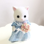 ピンクの薔薇のウェディングブーケ　ミニチュア　花瓶のセット