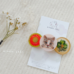ご予約のお客様専用 ✳︎オリジナル チェコガラスボタン 猫ちゃん バレッタ✳︎