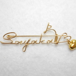 ネームブローチ（ワイヤーワーク）