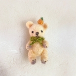 羊毛フェルト　みかんだいすきくまさん　羊毛　人形　ブライス　ハンドメイド 