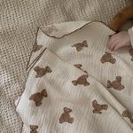 熊ちゃん　ブラケット　ダブルガーゼ素材のマルチケット　予約品