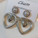 大振りピアス　ハートピアス　シルバーピアス　ハンドメイドピアス