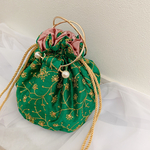 グリーン　ピンク　フラワー　刺繍　インド刺繍　巾着バッグ　巾着バッグ　ハンドバッグ　ショルダーバッグ　丸底