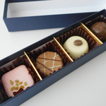 4個セットケース入り　裏までチョコレートマグネット 08