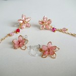 お花のノンホールピアス②