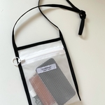 bag-A/W 《【black】》夏にピッタリ　メッシュのサコッシュ