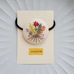 刺繍ヘアゴム🌷　no.454  くるみボタン  💛送料無料💛　