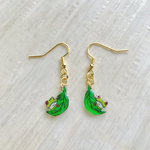 アカメアマガエルの揺れるピアス