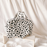 おしりふき一体型おむつポーチ