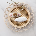 ぱっちんピン　くまさん刺繍とレース刺繍set