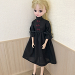 リカちゃん　チャイナ風ワンピース　黒