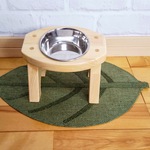 小型犬、猫の食器スタンド　約10度斜め　白い食器付き　滑り止め付き