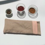 あずき/ほうじ茶＆玄米/ルイボスティ＆玄米のエコカイロ・アイピロー（カバーこげ茶色×桃色）