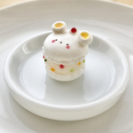 【1点もの】【みかん🍊】しろくまさんのしろくま風マカロンアイスmini/ストラップ/小キーホルダー/ネックレス/ミニチュアとしても