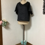 リネンブラック　フリル袖ブラウス💕