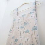 大人用エプロン・バッククロスエプロン薄手（シロツメクサ・グレージュ）☆送料無料☆