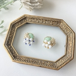 刺繍ピアス / イヤリング　しずくブーケ　ミントグリーン