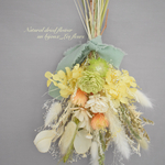 サマーオレンジ　イエロー　ドライフラワー　スワッグ　ブーケ