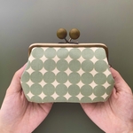266.木玉親子がま口財布　つぶつぶ　マスカット